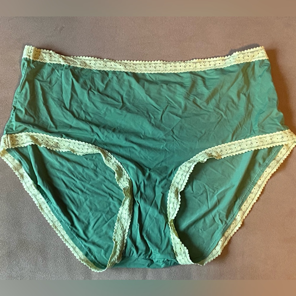 Lace Trim Panty